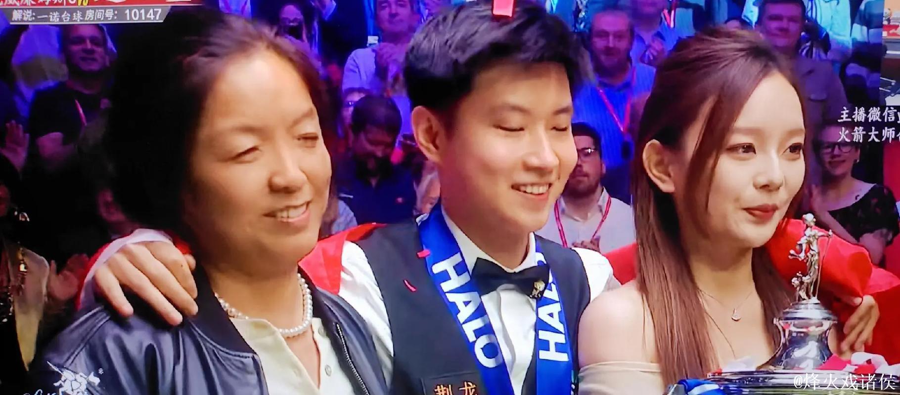 斯诺克冠中冠赛:赵心童2-6惜败特鲁姆普 无缘争冠 斯诺克冠中冠赛:赵心童2-6惜败特鲁姆普 无缘争冠