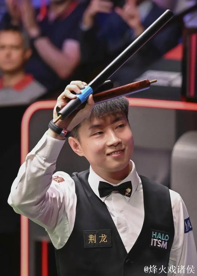 斯诺克沙特大师赛:赵心童零封对手,斯佳辉战胜吴宜泽 斯诺克沙特大师赛:赵心童零封对手,斯佳辉战胜吴宜泽